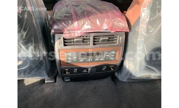 Buy Import Toyota Land Cruiser Black Car in Import - Dubai in East Mahé Buy Import Toyota Land Cruiser Black Car in Import - Dubai in East Mahé