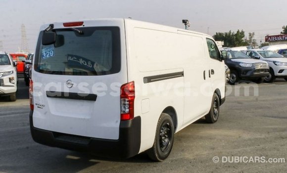 Acheter Import Voiture Nissan Urvan Blanc à Import - Dubai, East Mahé Acheter Import Voiture Nissan Urvan Blanc à Import - Dubai, East Mahé