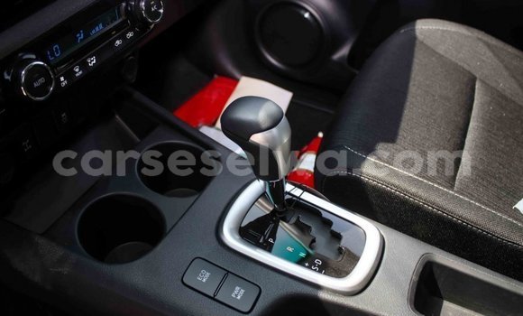 Acheter Import Voiture Toyota Hilux Autre à Import - Dubai, East Mahé Acheter Import Voiture Toyota Hilux Autre à Import - Dubai, East Mahé