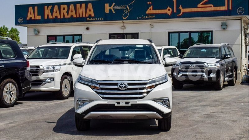 Big with watermark toyota rush east mahe import dubai 5638