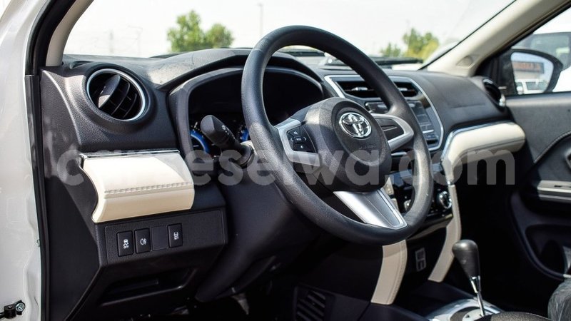 Big with watermark toyota rush east mahe import dubai 5638