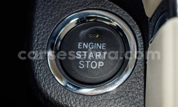 Acheter Import Voiture Toyota Rush Blanc à Import - Dubai, East Mahé Acheter Import Voiture Toyota Rush Blanc à Import - Dubai, East Mahé