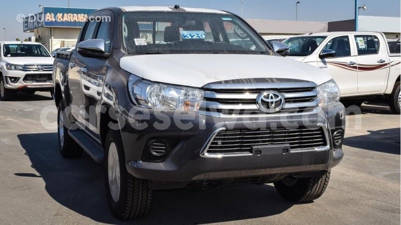 Big with watermark toyota hilux east mahe import dubai 5639