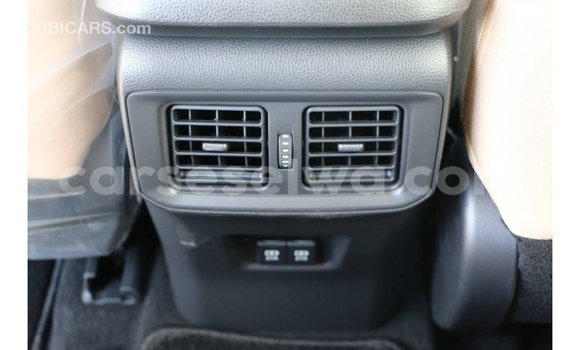 Acheter Import Utilitaire Toyota Ade Blanc à Import - Dubai, East Mahé Acheter Import Utilitaire Toyota Ade Blanc à Import - Dubai, East Mahé