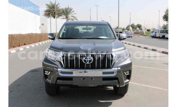 Acheter Import Voiture Toyota Prado Noir à Import - Dubai, East Mahé Acheter Import Voiture Toyota Prado Noir à Import - Dubai, East Mahé