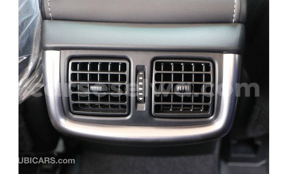 Acheter Import Voiture Toyota Hilux Blanc à Import - Dubai, East Mahé Acheter Import Voiture Toyota Hilux Blanc à Import - Dubai, East Mahé