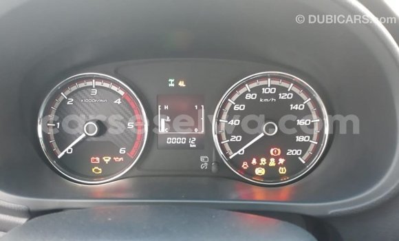 Acheter Import Voiture Mitsubishi L200 Blanc à Import - Dubai, East Mahé Acheter Import Voiture Mitsubishi L200 Blanc à Import - Dubai, East Mahé