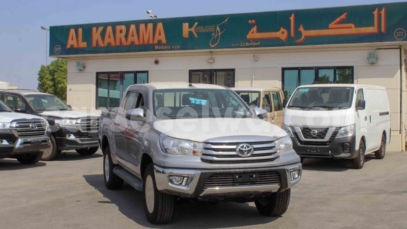 Big with watermark toyota hilux east mahe import dubai 5666