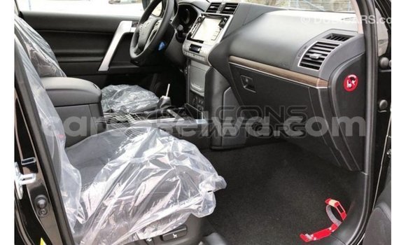 Acheter Import Voiture Toyota Prado Noir à Import - Dubai, East Mahé Acheter Import Voiture Toyota Prado Noir à Import - Dubai, East Mahé