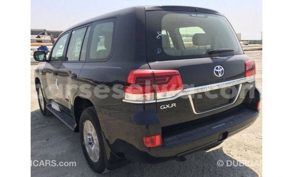 Buy Import Toyota Land Cruiser Black Car in Import - Dubai in East Mahé Buy Import Toyota Land Cruiser Black Car in Import - Dubai in East Mahé