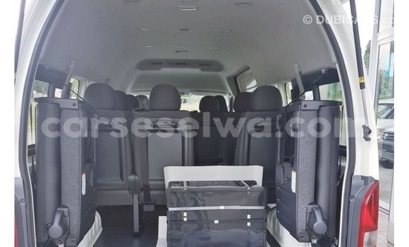 Buy Import Toyota Hiace White Car in Import - Dubai in East Mahé Buy Import Toyota Hiace White Car in Import - Dubai in East Mahé