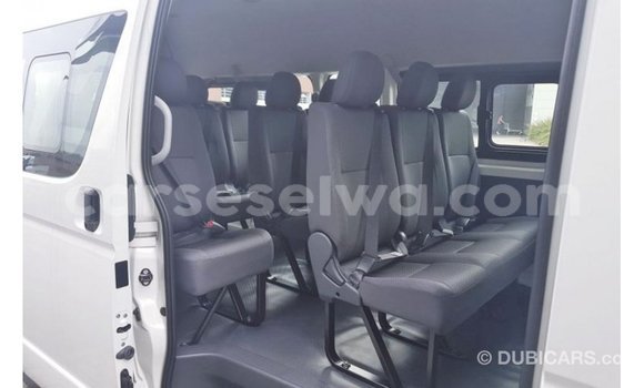 Buy Import Toyota Hiace White Car in Import - Dubai in East Mahé Buy Import Toyota Hiace White Car in Import - Dubai in East Mahé