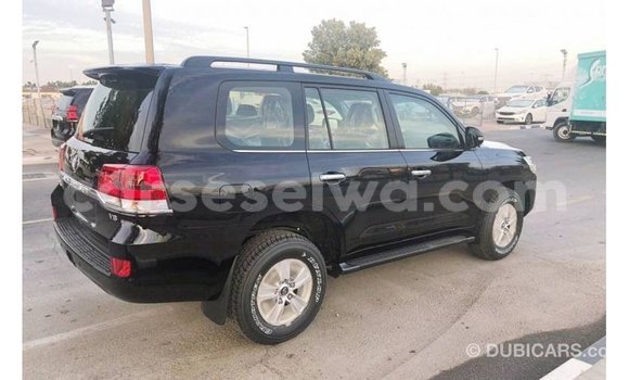 Buy Import Toyota Land Cruiser Black Car in Import - Dubai in East Mahé Buy Import Toyota Land Cruiser Black Car in Import - Dubai in East Mahé