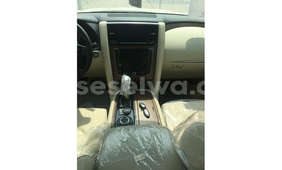 Buy Import Nissan Patrol White Car in Import - Dubai in East Mahé Buy Import Nissan Patrol White Car in Import - Dubai in East Mahé