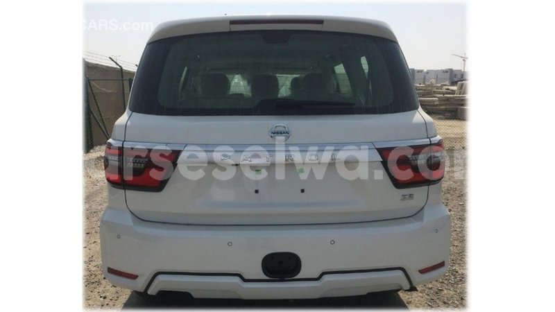 Big with watermark nissan patrol east mahe import dubai 5685