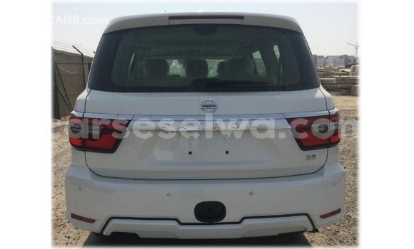 Buy Import Nissan Patrol White Car in Import - Dubai in East Mahé Buy Import Nissan Patrol White Car in Import - Dubai in East Mahé