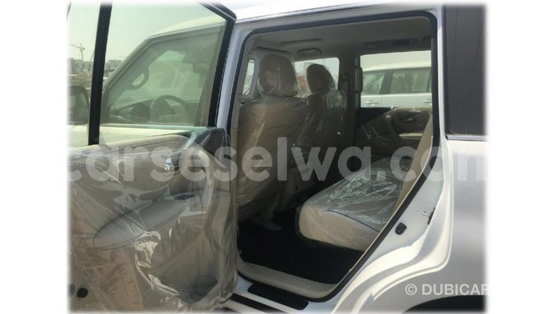 Big with watermark nissan patrol east mahe import dubai 5685