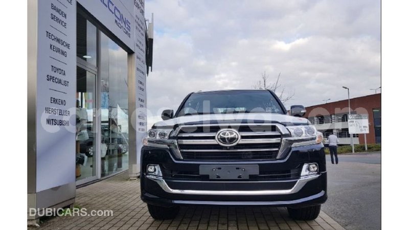 Big with watermark toyota land cruiser east mahe import dubai 5690