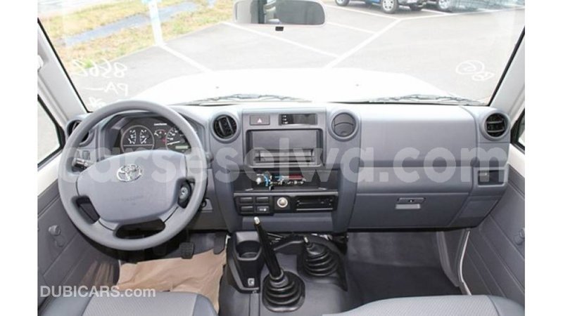 Big with watermark toyota land cruiser east mahe import dubai 5693