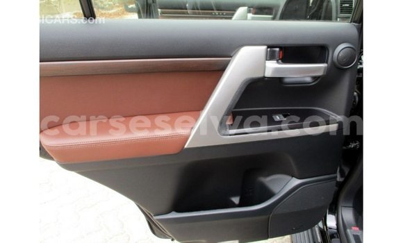 Buy Import Toyota Land Cruiser Black Car in Import - Dubai in East Mahé Buy Import Toyota Land Cruiser Black Car in Import - Dubai in East Mahé