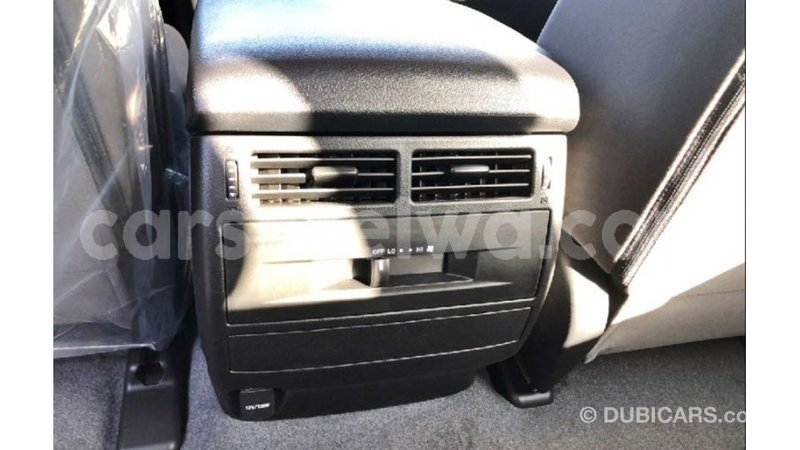 Big with watermark toyota land cruiser east mahe import dubai 5699