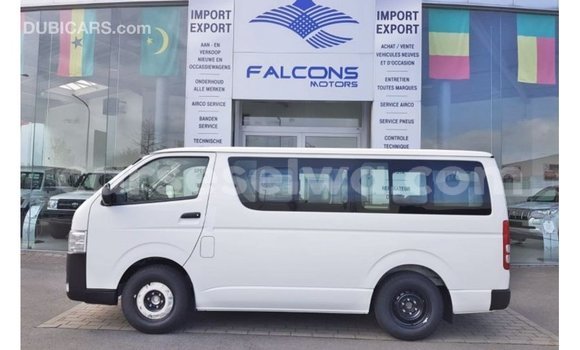 Buy Import Toyota Hiace White Car in Import - Dubai in East Mahé Buy Import Toyota Hiace White Car in Import - Dubai in East Mahé