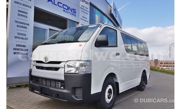 Buy Import Toyota Hiace White Car in Import - Dubai in East Mahé Buy Import Toyota Hiace White Car in Import - Dubai in East Mahé