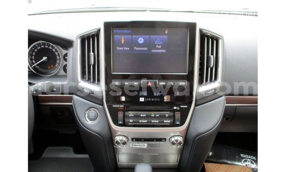 Buy Import Toyota Land Cruiser Black Car in Import - Dubai in East Mahé Buy Import Toyota Land Cruiser Black Car in Import - Dubai in East Mahé