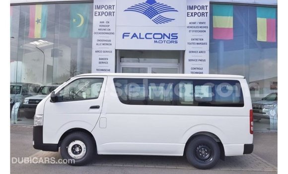 Buy Import Toyota Hiace White Car in Import - Dubai in East Mahé Buy Import Toyota Hiace White Car in Import - Dubai in East Mahé