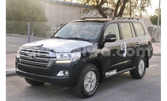 Buy Import Toyota Land Cruiser Black Car in Import - Dubai in East Mahé Buy Import Toyota Land Cruiser Black Car in Import - Dubai in East Mahé