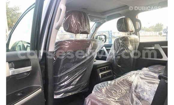 Buy Import Toyota Land Cruiser Black Car in Import - Dubai in East Mahé Buy Import Toyota Land Cruiser Black Car in Import - Dubai in East Mahé