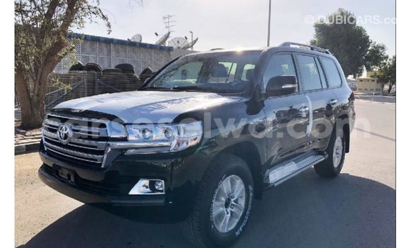 Buy Import Toyota Land Cruiser Black Car in Import - Dubai in East Mahé Buy Import Toyota Land Cruiser Black Car in Import - Dubai in East Mahé