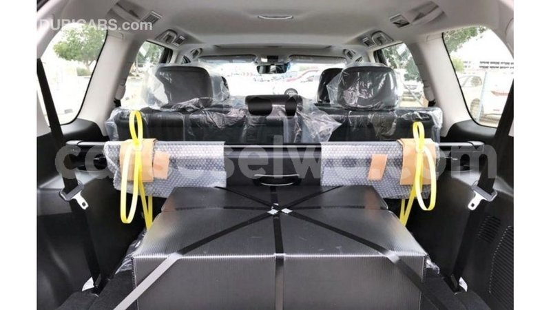 Big with watermark toyota prado east mahe import dubai 5717