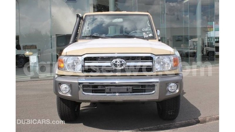 Big with watermark toyota land cruiser east mahe import dubai 5718