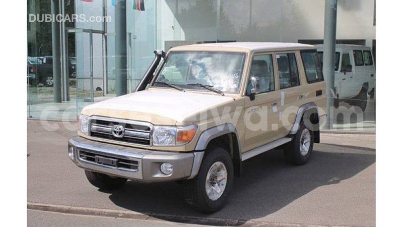 Big with watermark toyota land cruiser east mahe import dubai 5718