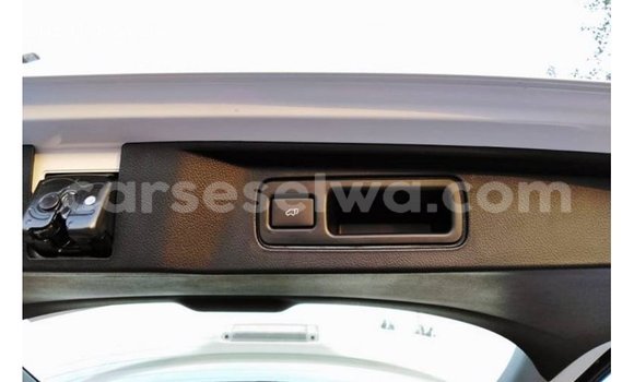 Buy Import Toyota Fortuner White Car in Import - Dubai in East Mahé Buy Import Toyota Fortuner White Car in Import - Dubai in East Mahé