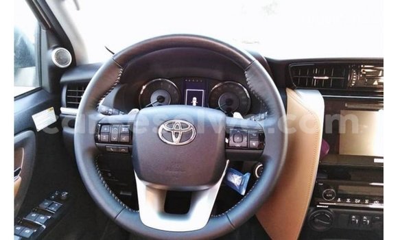 Buy Import Toyota Fortuner White Car in Import - Dubai in East Mahé Buy Import Toyota Fortuner White Car in Import - Dubai in East Mahé