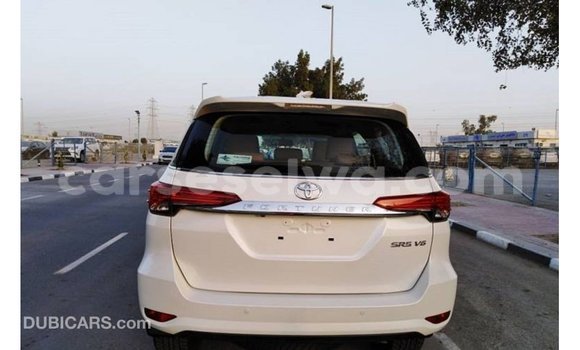 Buy Import Toyota Fortuner White Car in Import - Dubai in East Mahé Buy Import Toyota Fortuner White Car in Import - Dubai in East Mahé