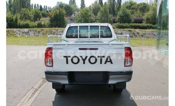 Buy Import Toyota Hilux White Car in Import - Dubai in East Mahé Buy Import Toyota Hilux White Car in Import - Dubai in East Mahé