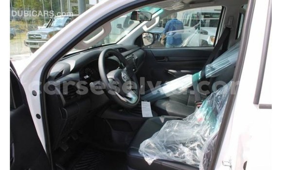 Buy Import Toyota Hilux White Car in Import - Dubai in East Mahé Buy Import Toyota Hilux White Car in Import - Dubai in East Mahé