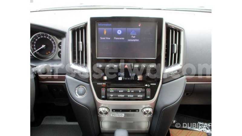 Big with watermark toyota land cruiser east mahe import dubai 5725