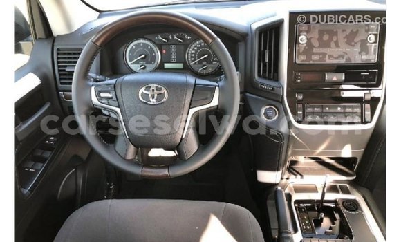 Buy Import Toyota Land Cruiser Black Car in Import - Dubai in East Mahé Buy Import Toyota Land Cruiser Black Car in Import - Dubai in East Mahé