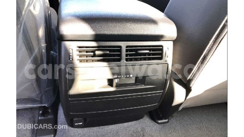 Big with watermark toyota land cruiser east mahe import dubai 5727