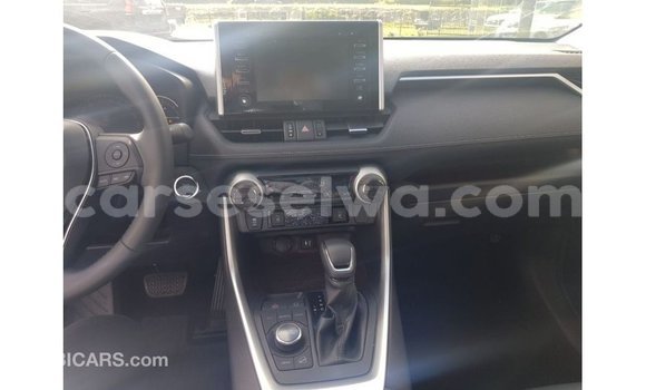 Buy Import Toyota Ade Other Truck in Import - Dubai in East Mahé Buy Import Toyota Ade Other Truck in Import - Dubai in East Mahé