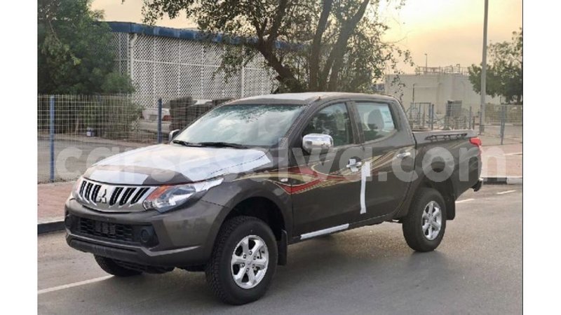Big with watermark mitsubishi l200 east mahe import dubai 5732