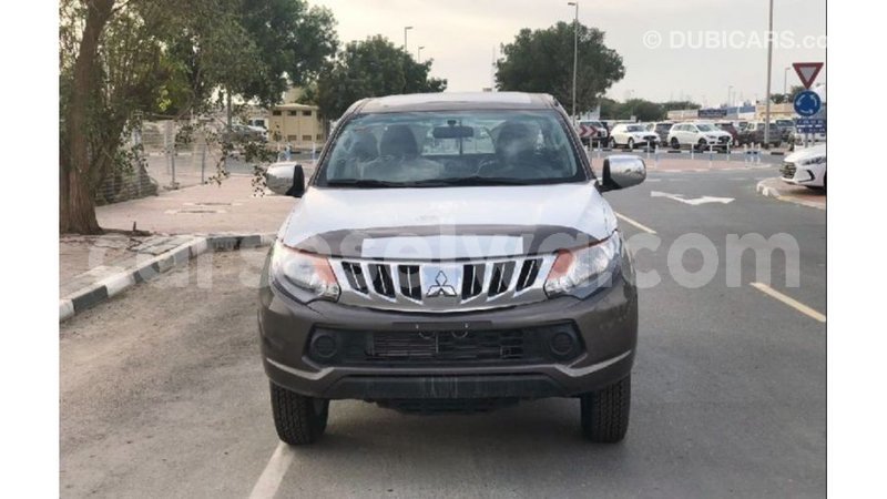 Big with watermark mitsubishi l200 east mahe import dubai 5732