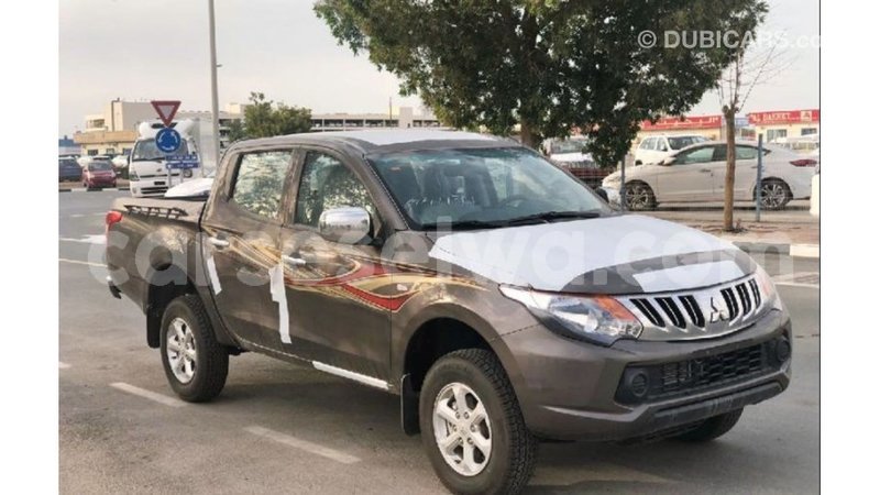 Big with watermark mitsubishi l200 east mahe import dubai 5732