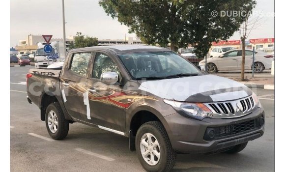 Buy Import Mitsubishi L200 Brown Car in Import - Dubai in East Mahé Buy Import Mitsubishi L200 Brown Car in Import - Dubai in East Mahé