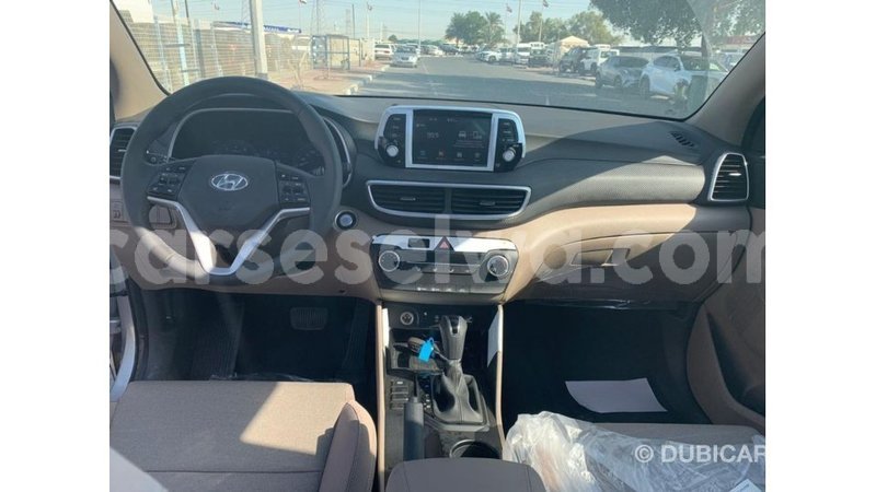 Big with watermark hyundai tucson east mahe import dubai 5733
