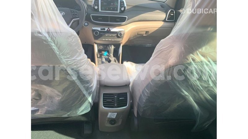 Big with watermark hyundai tucson east mahe import dubai 5733